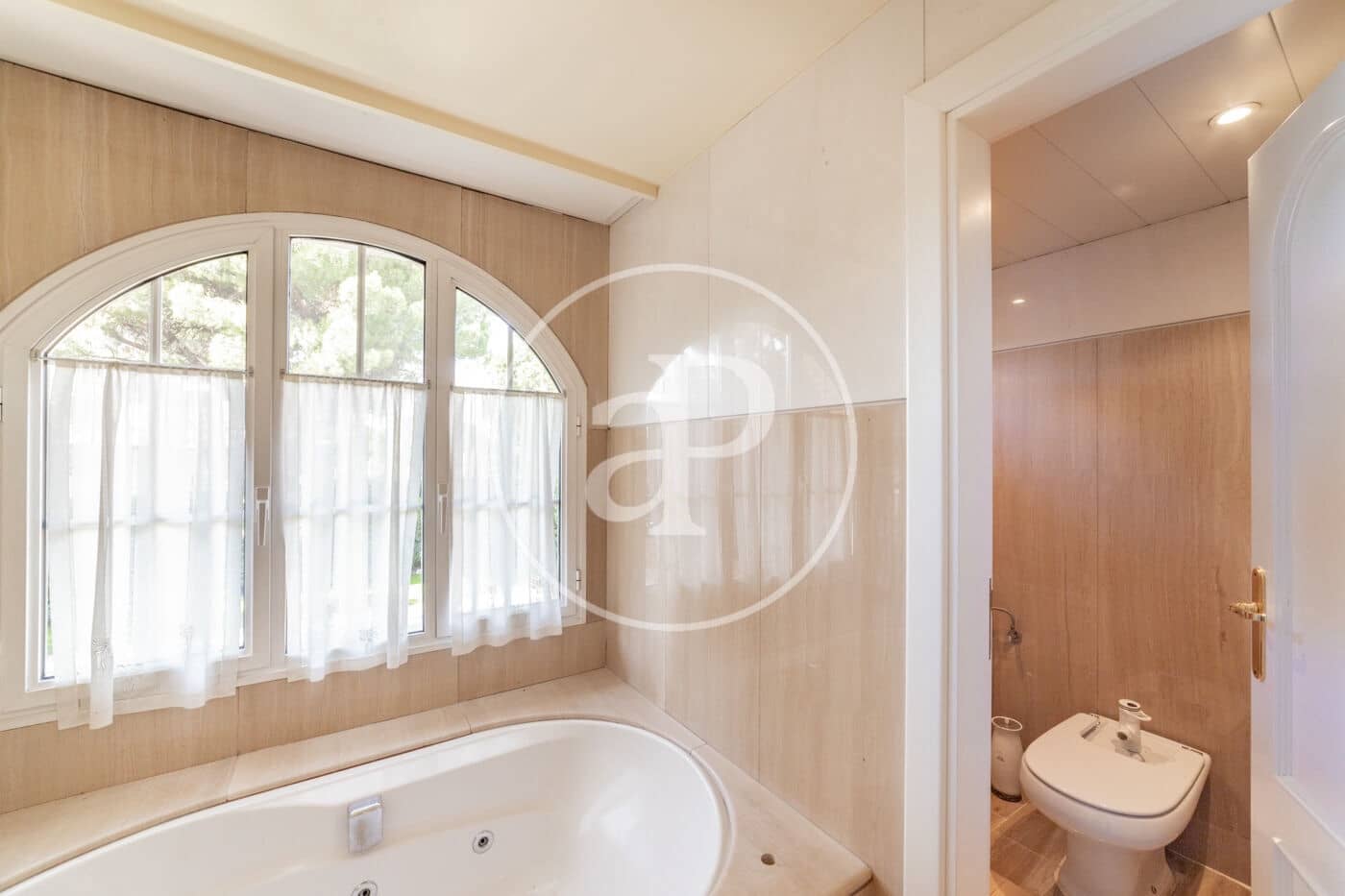 7 soverom Villa til salgs i Pozuelo de Alarcon med svømmebasseng - € 3 900 000 (Ref: 8809877)