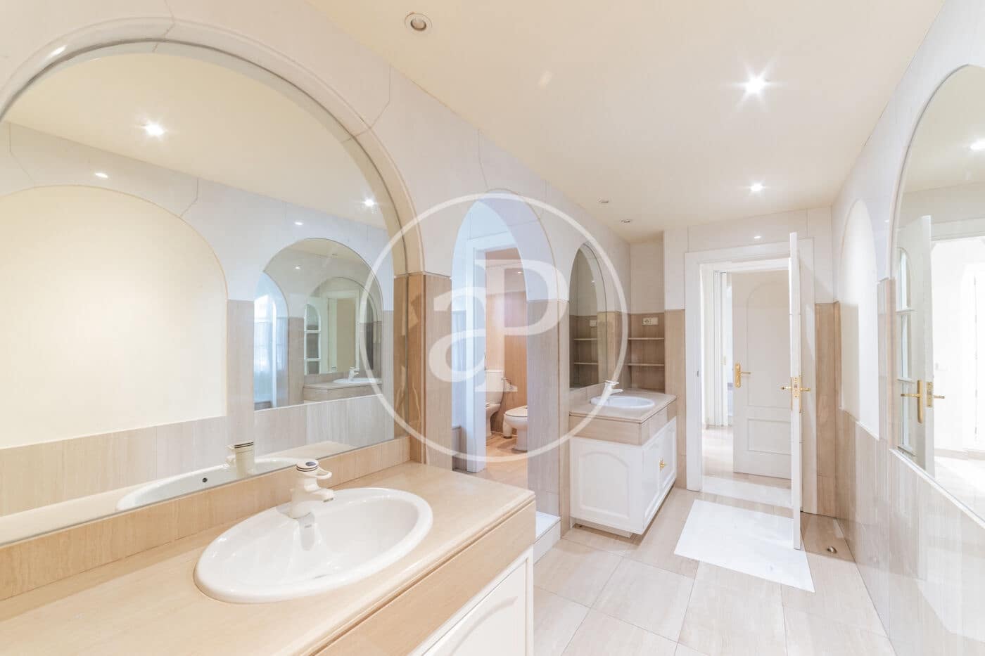 7 soverom Villa til salgs i Pozuelo de Alarcon med svømmebasseng - € 3 900 000 (Ref: 8809877)