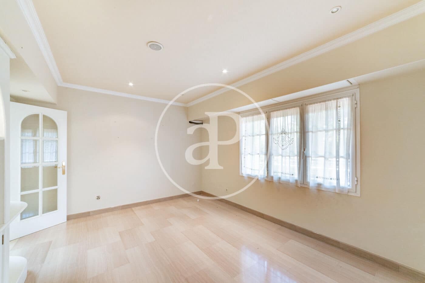 7 soverom Villa til salgs i Pozuelo de Alarcon med svømmebasseng - € 3 900 000 (Ref: 8809877)