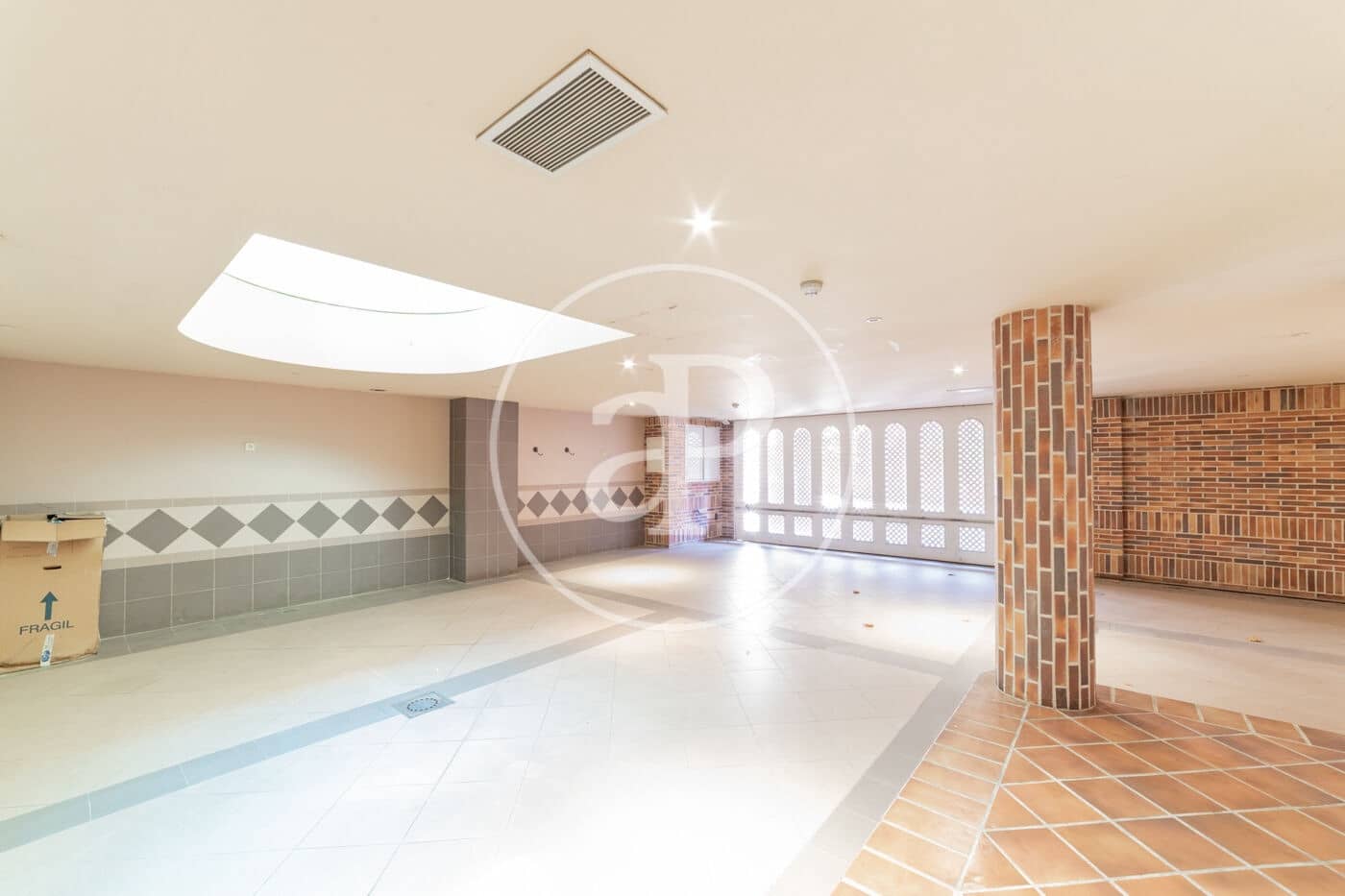 7 soverom Villa til salgs i Pozuelo de Alarcon med svømmebasseng - € 3 900 000 (Ref: 8809877)