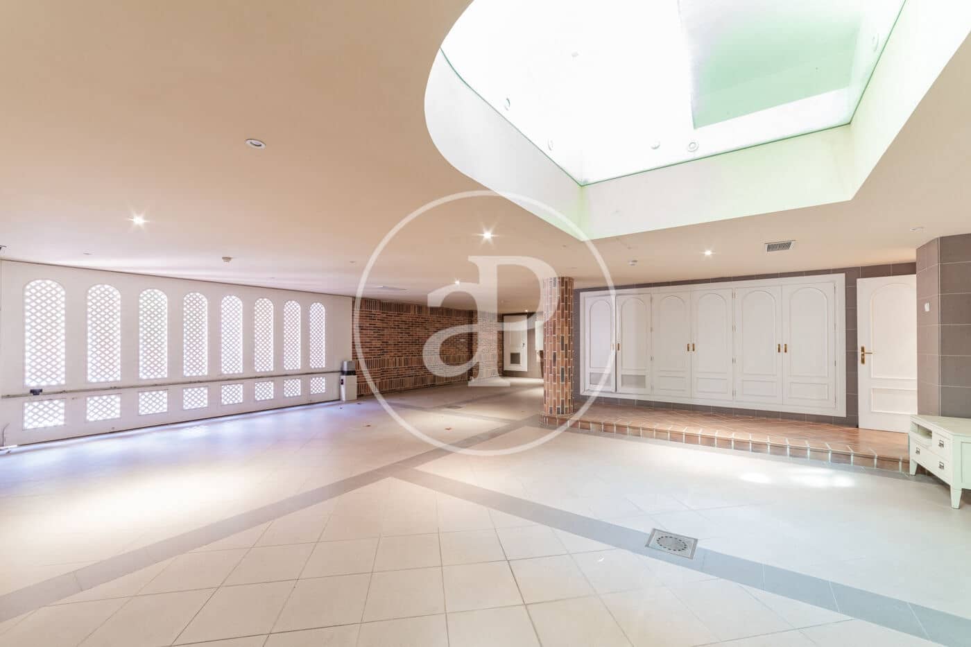 7 soverom Villa til salgs i Pozuelo de Alarcon med svømmebasseng - € 3 900 000 (Ref: 8809877)