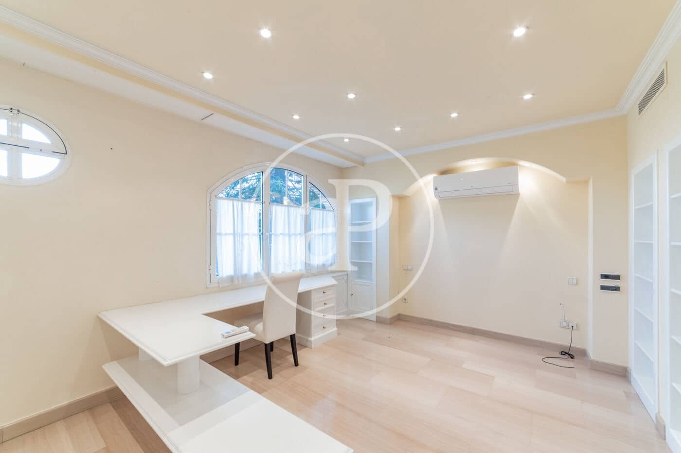 7 soverom Villa til salgs i Pozuelo de Alarcon med svømmebasseng - € 3 900 000 (Ref: 8809877)