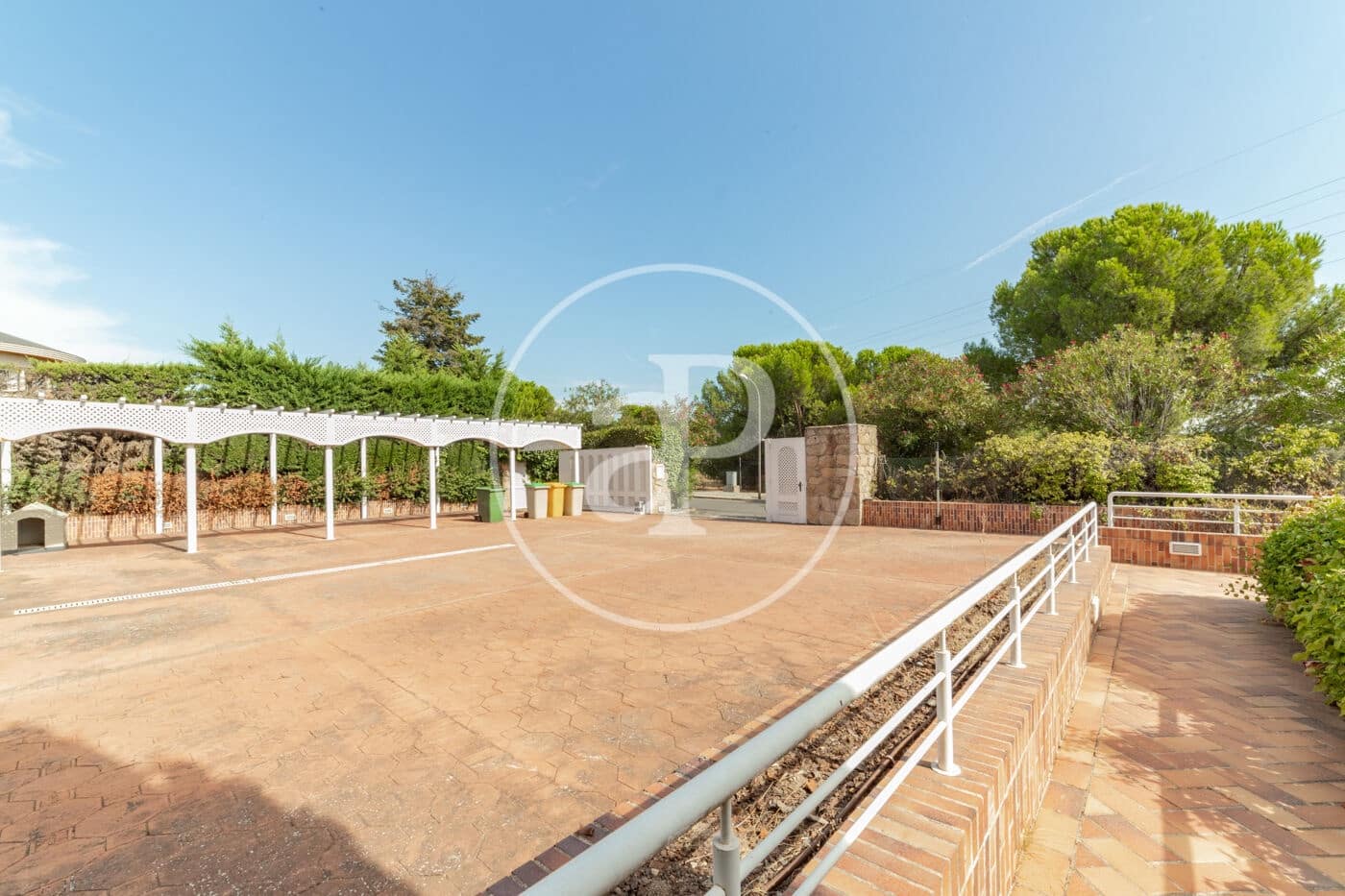 7 soverom Villa til salgs i Pozuelo de Alarcon med svømmebasseng - € 3 900 000 (Ref: 8809877)
