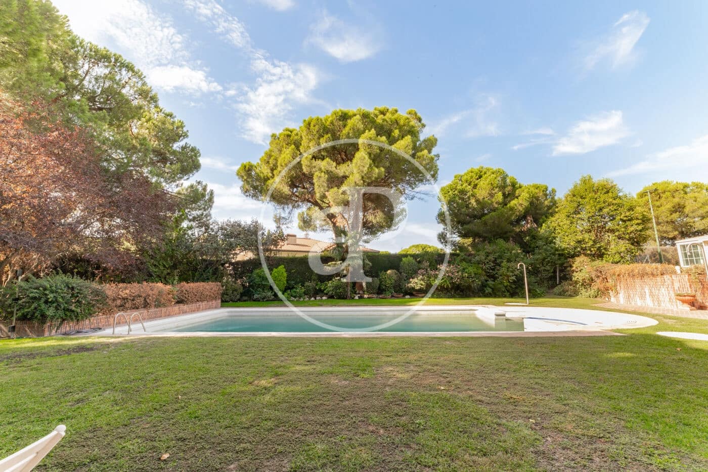 7 soverom Villa til salgs i Pozuelo de Alarcon med svømmebasseng - € 3 900 000 (Ref: 8809877)