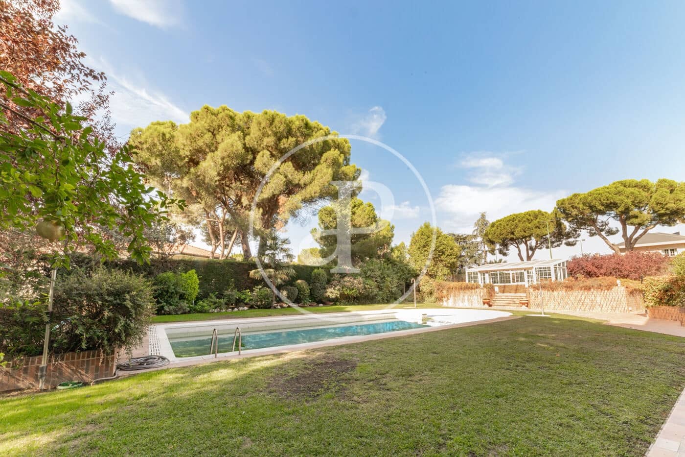 7 soverom Villa til salgs i Pozuelo de Alarcon med svømmebasseng - € 3 900 000 (Ref: 8809877)