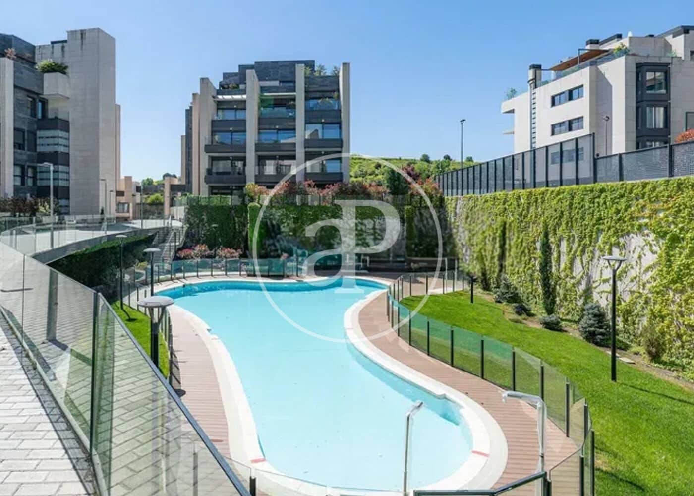 4 soveværelse Lejlighed til salg i La Moraleja med swimmingpool - € 1.850.000 (Ref: 8813415)