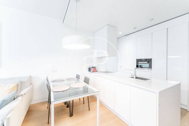 1 Zimmer Apartment zu vermieten in Almagro, Madrid Stadt - 3.200 € (Ref: 8815854)