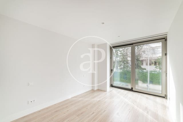 3 sovrum Lägenhet att hyra i Peñagrande, Madrid stad med pool garage - 2 700 € (Ref: 8817993)