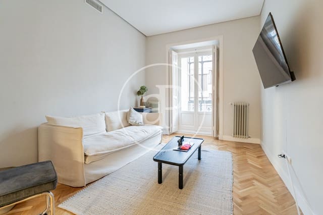 3 quarto Apartamento para arrendar em Jerónimos, Madrid cidade - 4 000 € (Ref: 8825270)