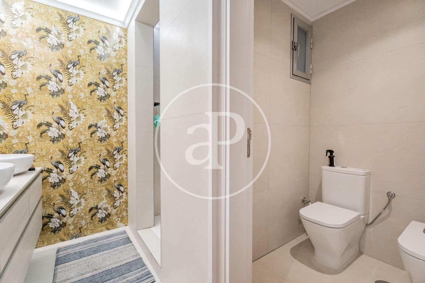 3 quarto Apartamento para arrendar em Madrid cidade - 4 000 € (Ref: 8825270)