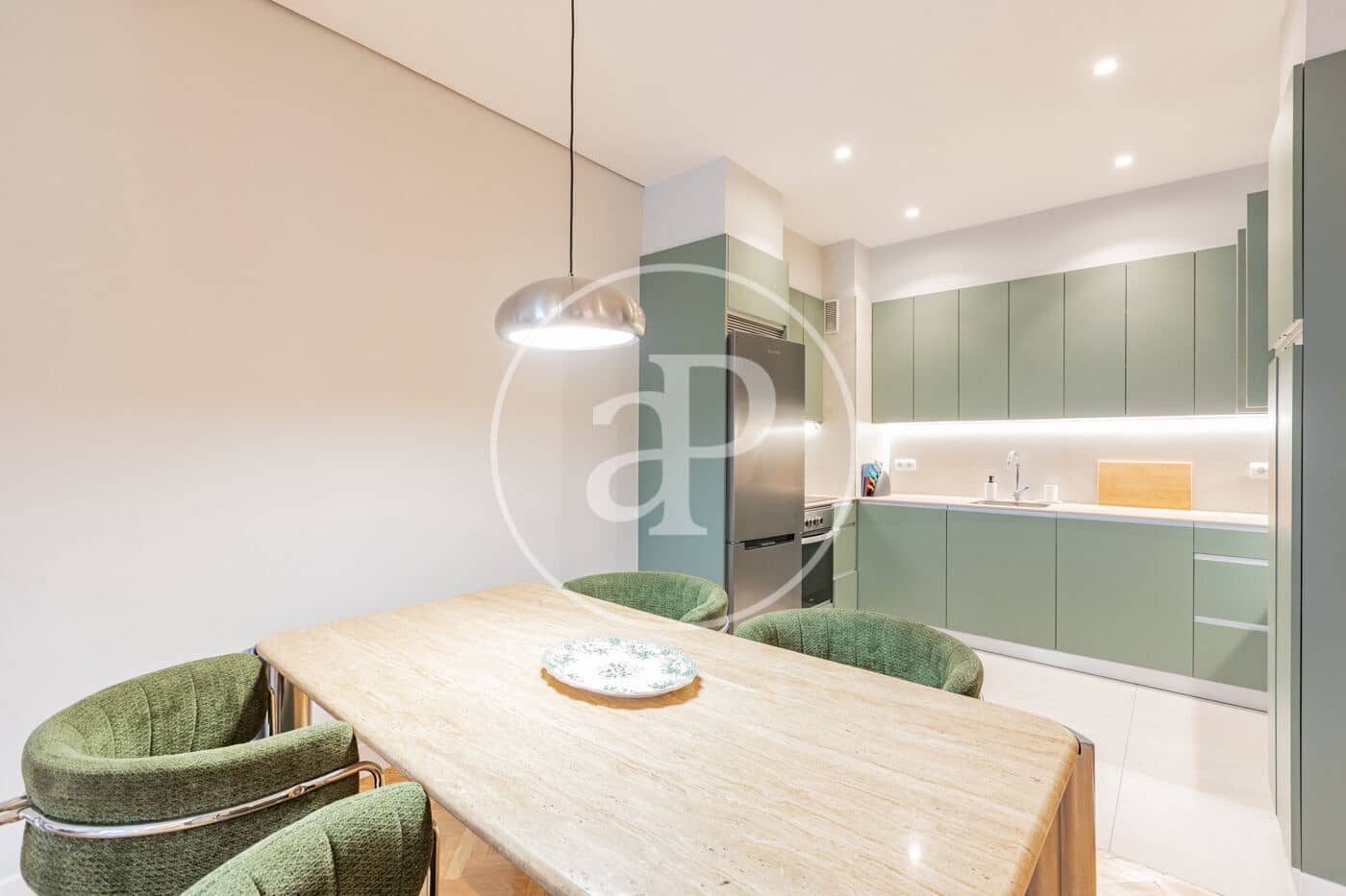 3 bedroom Apartment for rent in Madrid city - € 4,000 (Ref: 8825270)