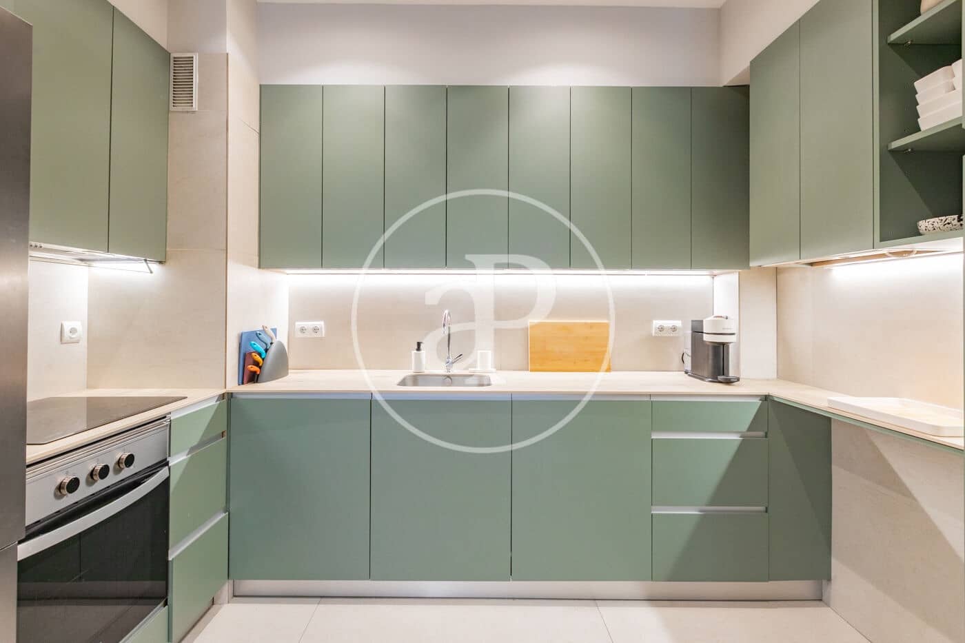 3 bedroom Apartment for rent in Madrid city - € 4,000 (Ref: 8825270)