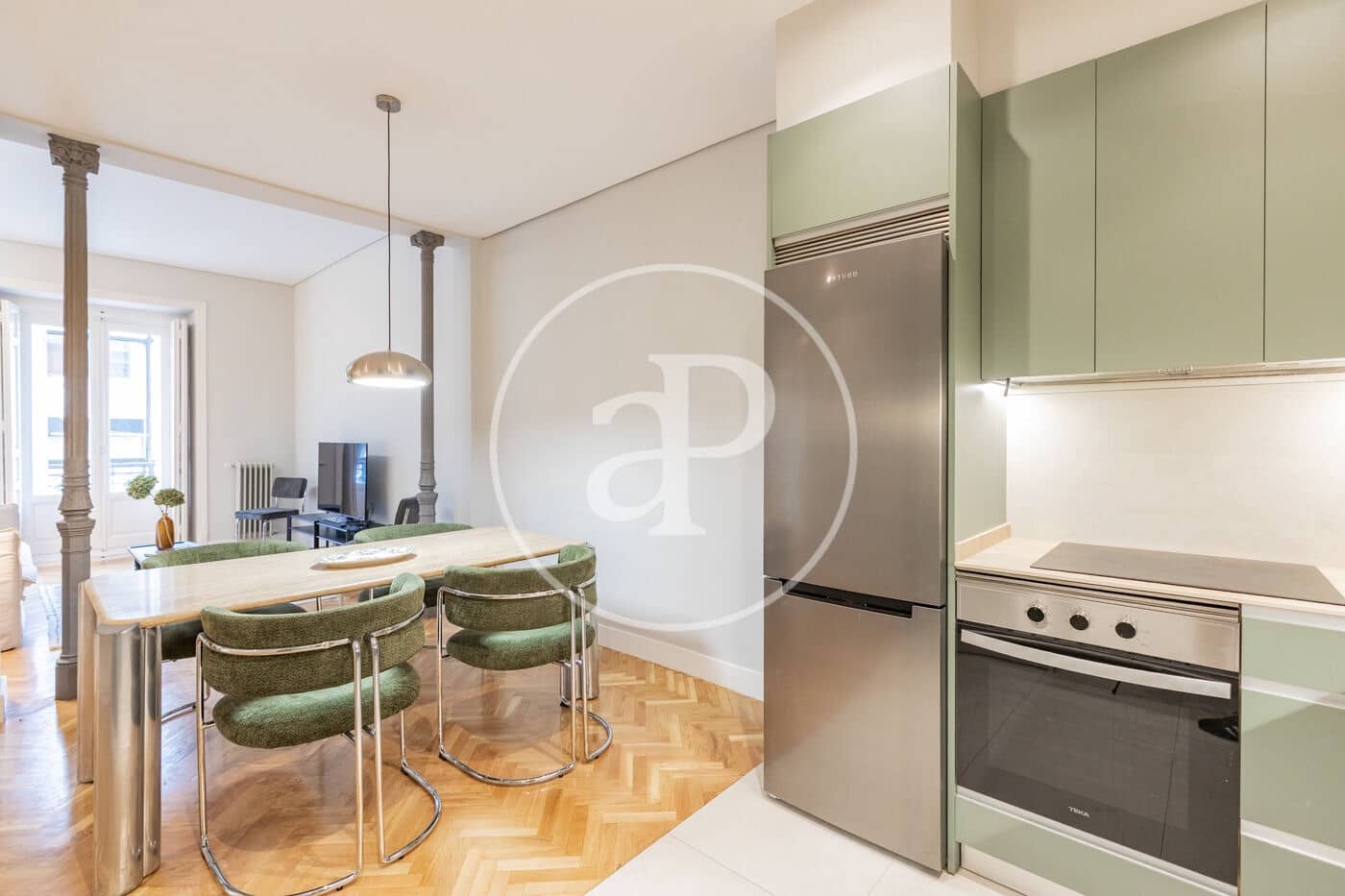 3 bedroom Apartment for rent in Madrid city - € 4,000 (Ref: 8825270)