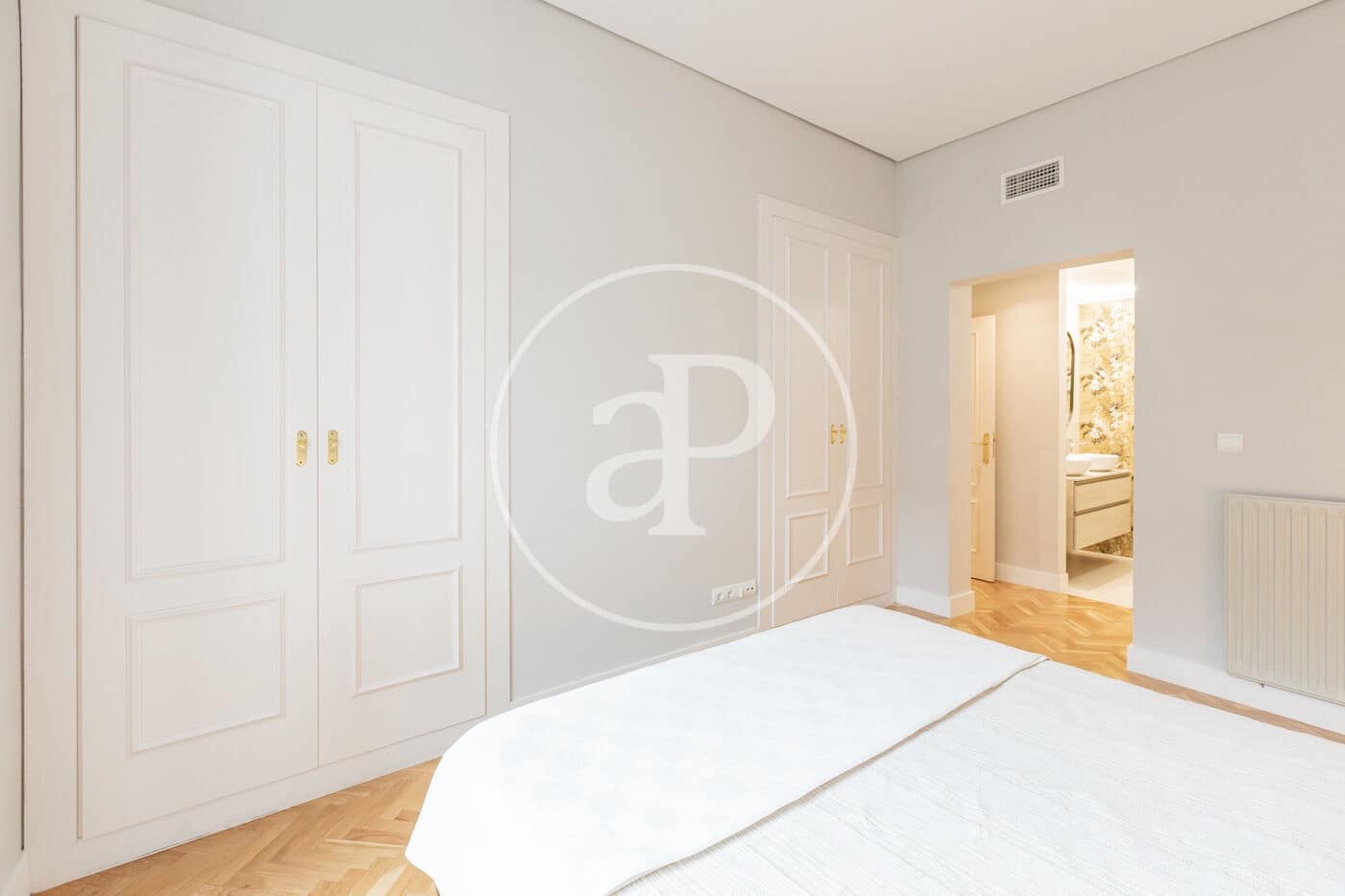 3 bedroom Apartment for rent in Madrid city - € 4,000 (Ref: 8825270)