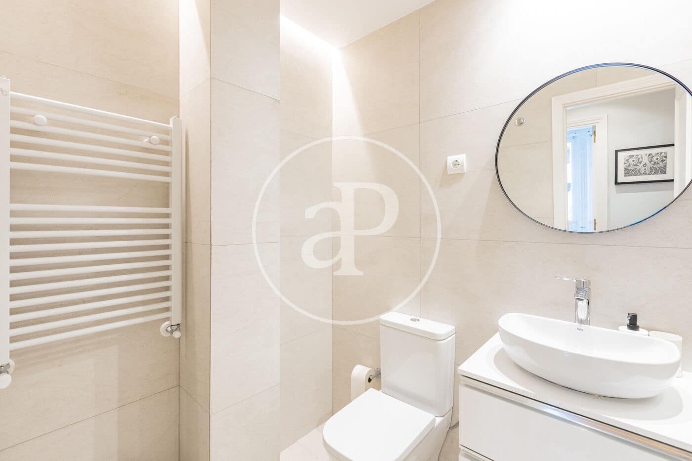 3 bedroom Apartment for rent in Madrid city - € 4,000 (Ref: 8825270)