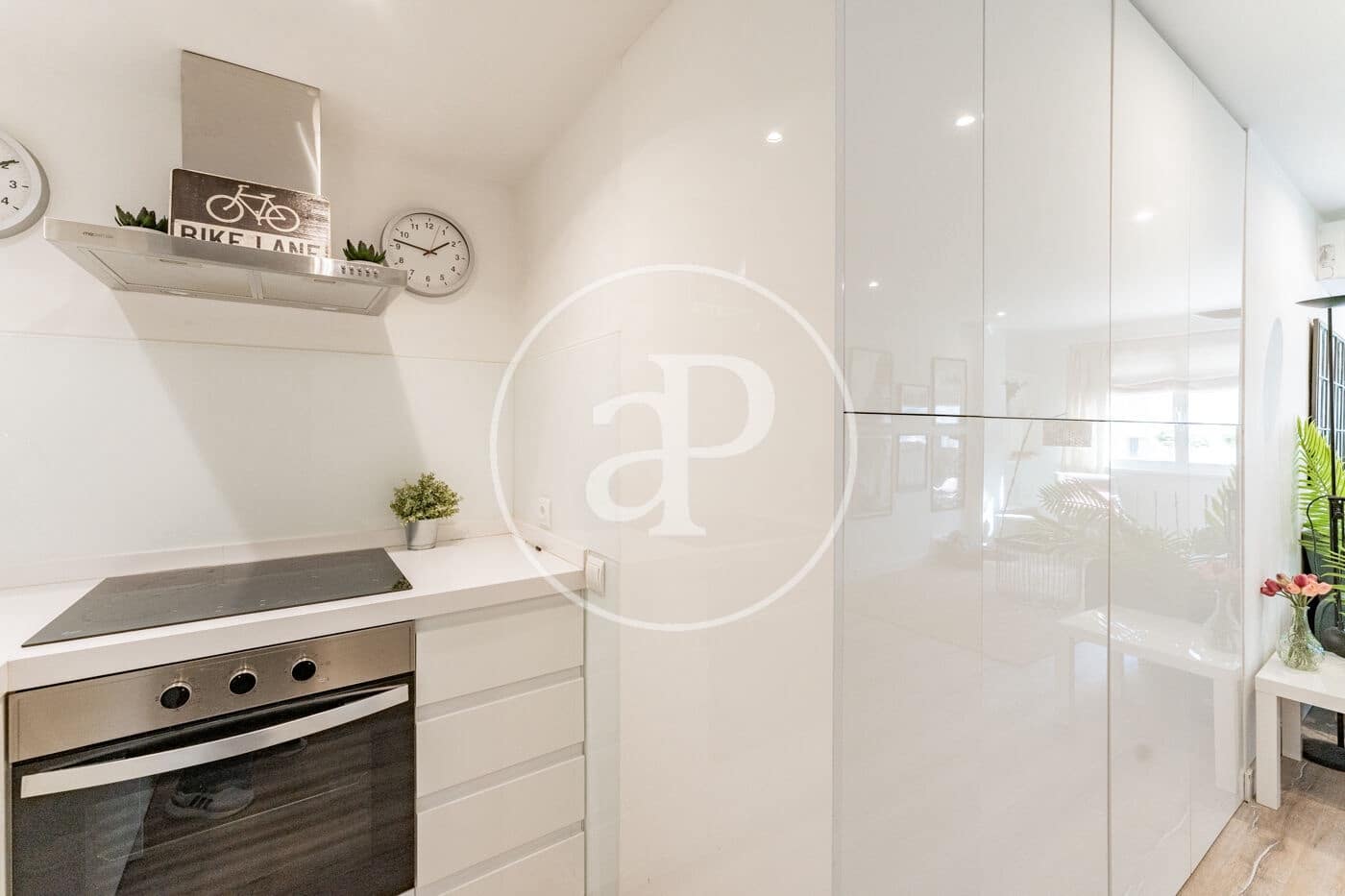 Apartamento de 1 habitación en Madrid ciudad en alquiler - 2.200 € (Ref: 8825275)