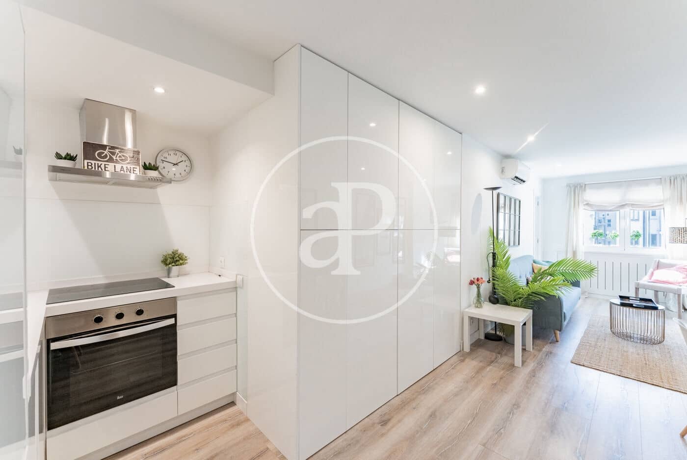 Apartamento de 1 habitación en Madrid ciudad en alquiler - 2.200 € (Ref: 8825275)