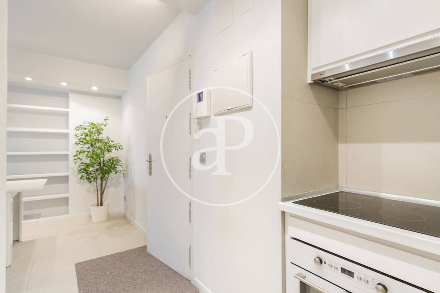 1 soverom Leilighet til leie i Madrid by - € 2 500 (Ref: 8825281)