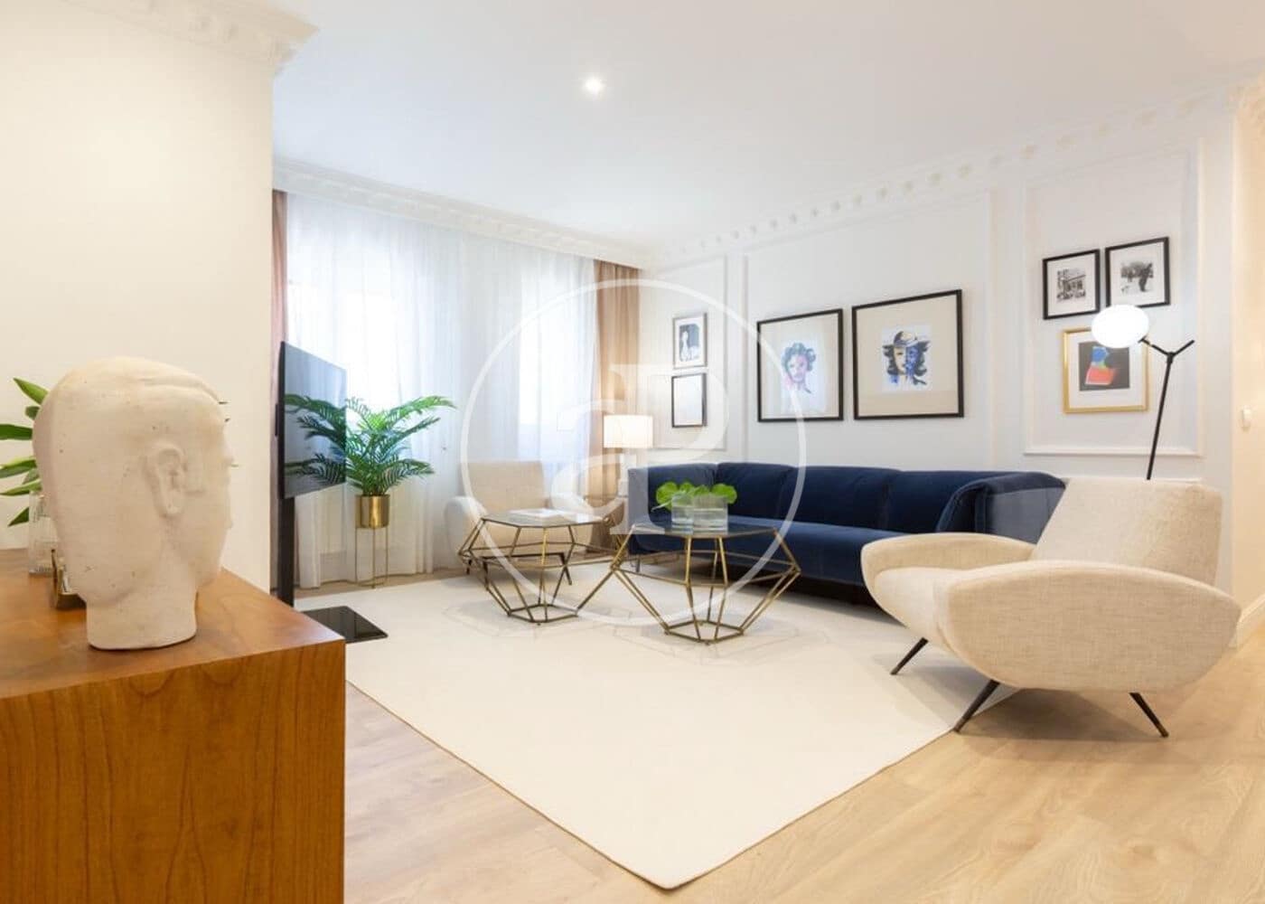 Appartement de 2 chambres à louer à Madrid ville - 4 500 € (Ref: 8825283)