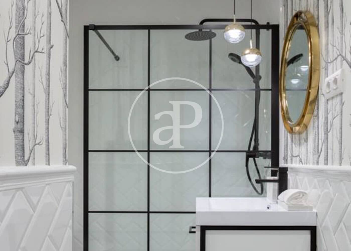 Appartement de 2 chambres à louer à Madrid ville - 4 500 € (Ref: 8825283)