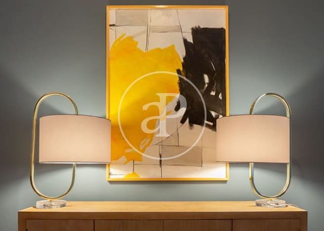 2 soveværelse Lejlighed til leje i Recoletos, Madrid by - € 4.500 (Ref: 8825283)