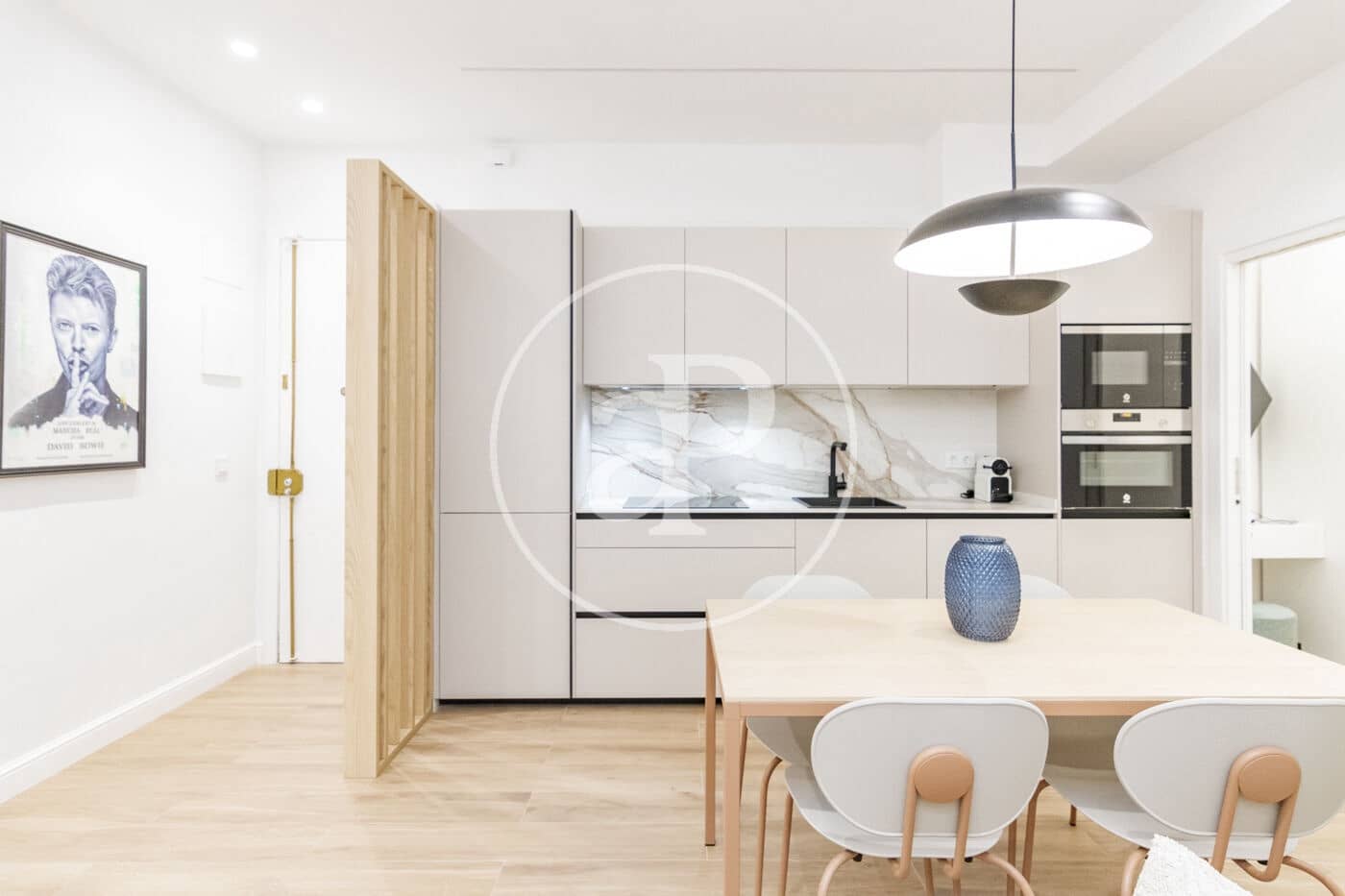 2 soveværelse Lejlighed til leje i Madrid by - € 2.550 (Ref: 8827843)