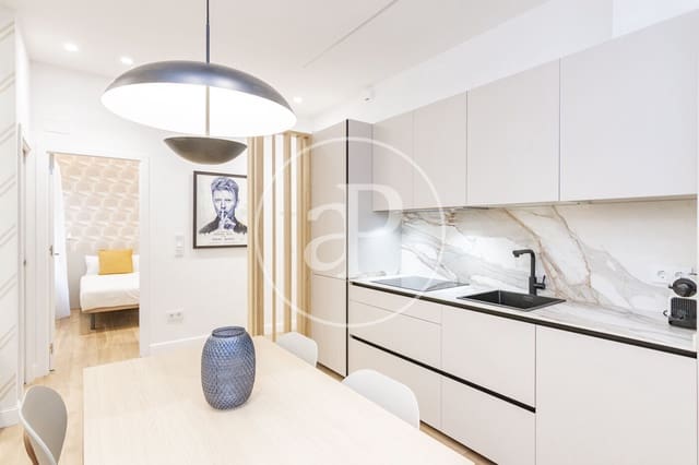 2 quarto Apartamento para arrendar em Ibiza, Madrid cidade - 2 550 € (Ref: 8827843)