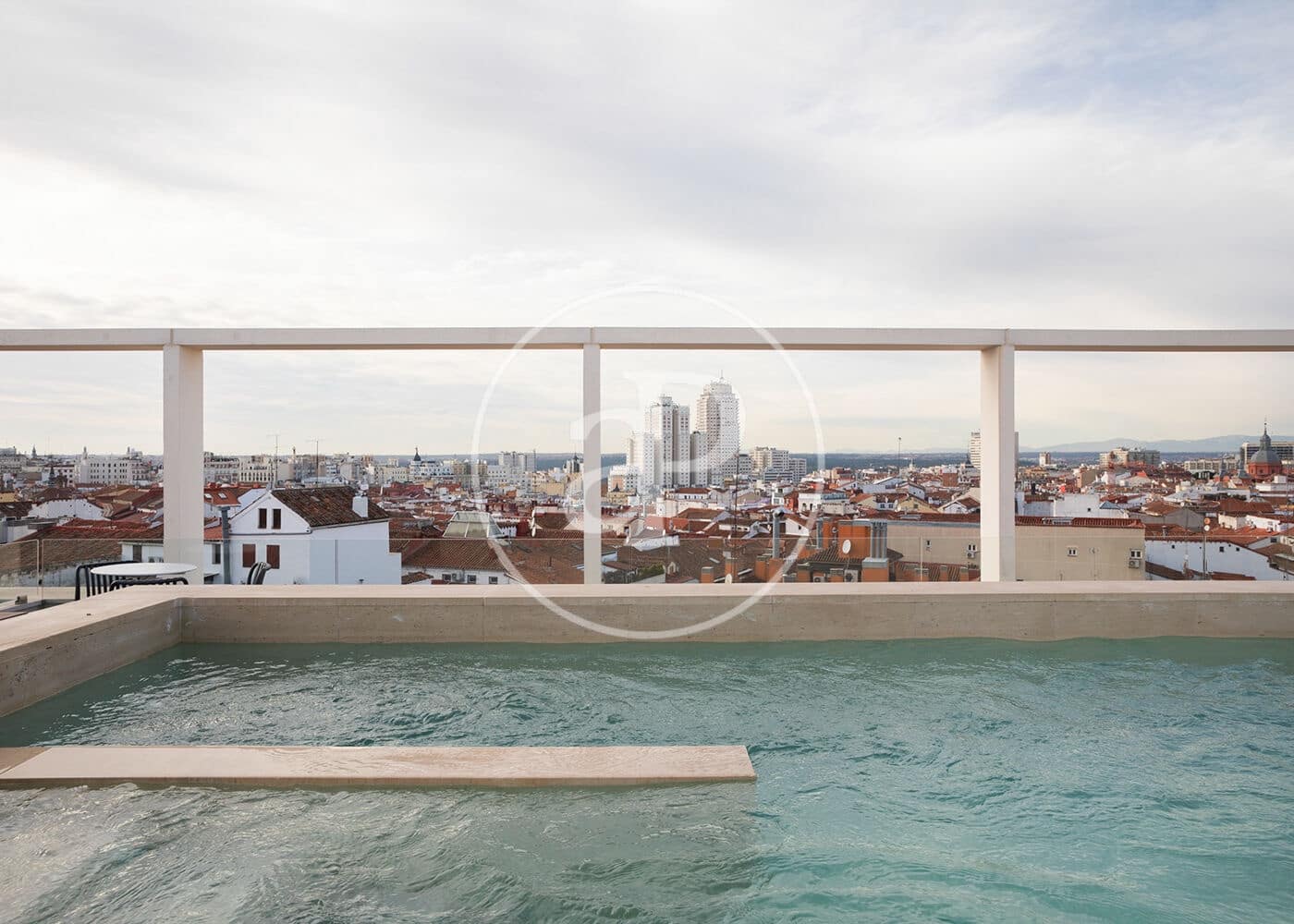 2 soveværelse Lejlighed til salg i Madrid by med swimmingpool - € 2.750.000 (Ref: 8830447)