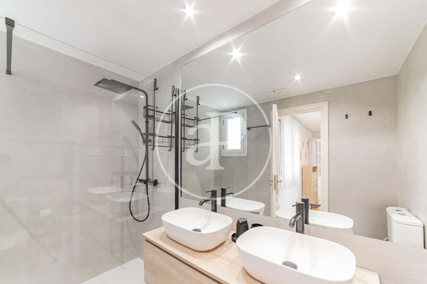 2 bedroom Apartment for rent in Madrid city - € 3,900 (Ref: 8834754)
