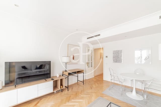 Apartamento de 2 habitaciones en Recoletos, Madrid ciudad en alquiler - 3.900 € (Ref: 8834754)