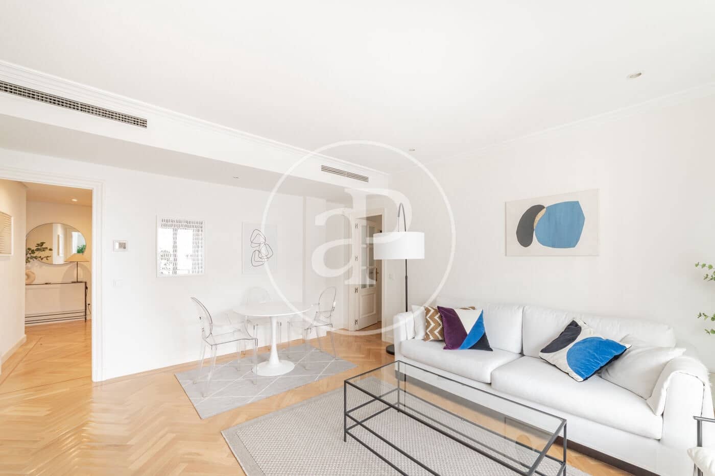 2 bedroom Apartment for rent in Madrid city - € 3,900 (Ref: 8834754)