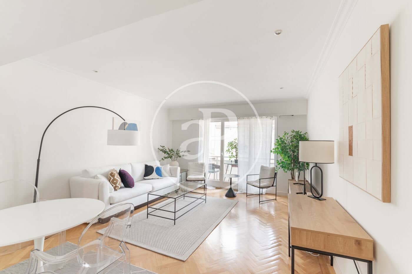 2 bedroom Apartment for rent in Madrid city - € 3,900 (Ref: 8834754)