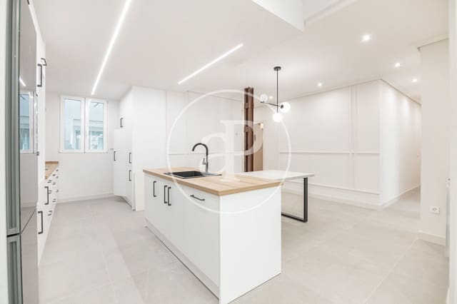 3 soveværelse Lejlighed til leje i Castellana, Madrid by - € 3.500 (Ref: 8839181)