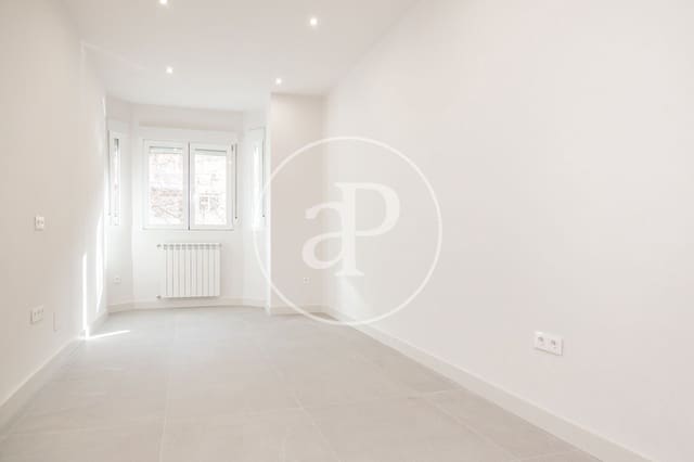 3 soveværelse Lejlighed til leje i Castellana, Madrid by - € 3.500 (Ref: 8839181)