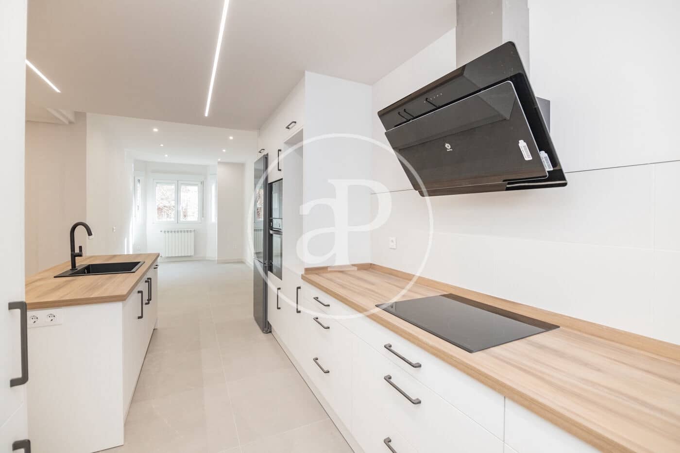 3 sypialnia Apartament do wynajęcia w Miasto Madryt - 3 500 € (Ref: 8839181)