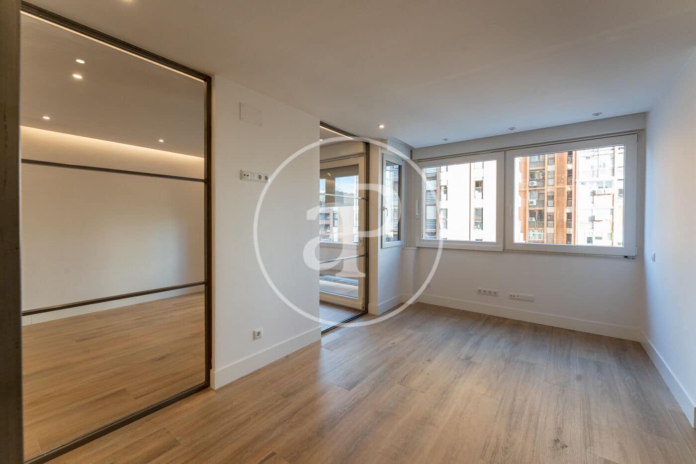 1 quarto Apartamento para arrendar em Madrid cidade com piscina - 1 900 € (Ref: 8841243)