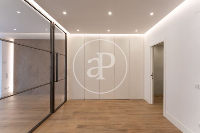 1 quarto Apartamento para arrendar em Cuatro Caminos, Madrid cidade com piscina - 1 900 € (Ref: 8841243)