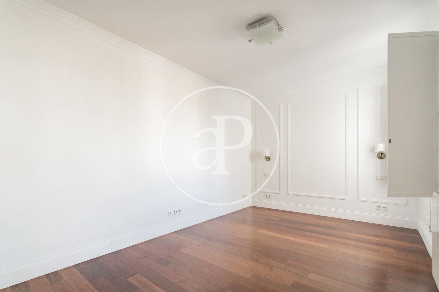 Appartement de 3 chambres à louer à Madrid ville - 7 500 € (Ref: 8843490)