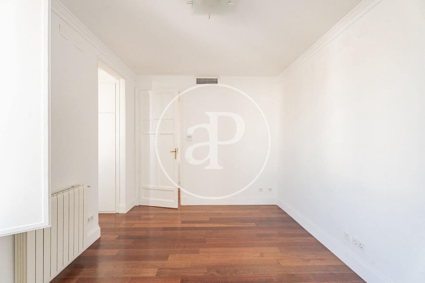 Appartement de 3 chambres à louer à Madrid ville - 7 500 € (Ref: 8843490)