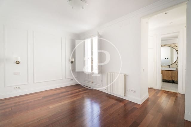 Appartement de 3 chambres à louer à Recoletos, Madrid ville - 7 500 € (Ref: 8843490)