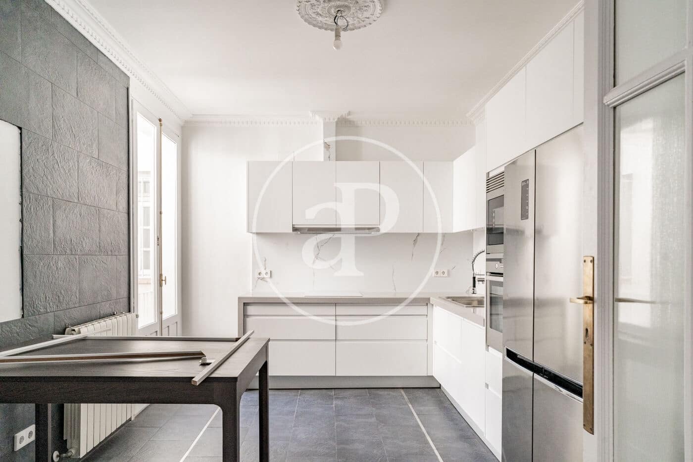 Appartement de 3 chambres à louer à Madrid ville - 7 500 € (Ref: 8843490)