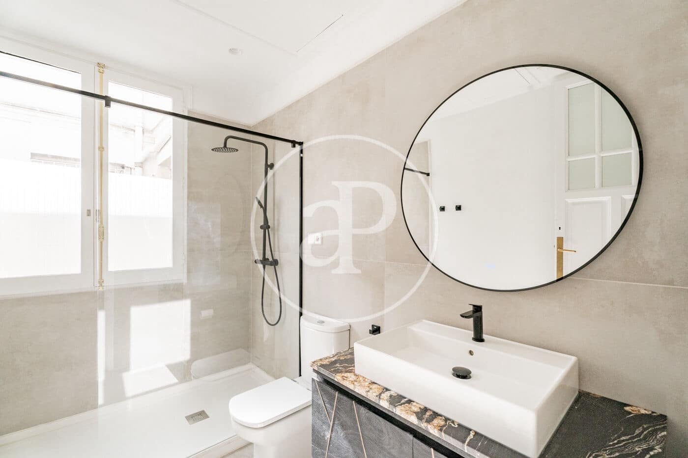 Appartement de 3 chambres à louer à Madrid ville - 7 500 € (Ref: 8843490)