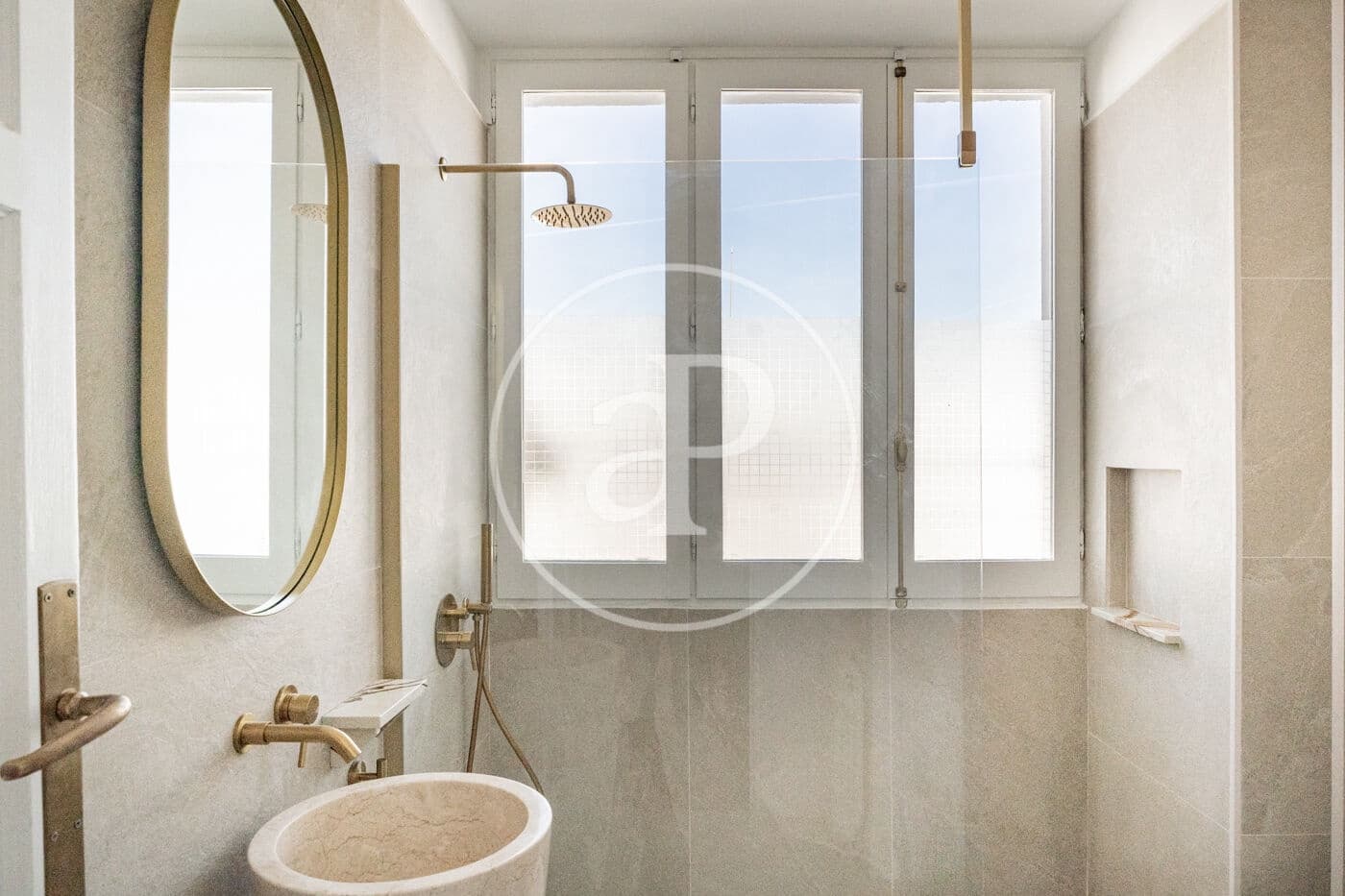 Appartement de 3 chambres à louer à Madrid ville - 7 500 € (Ref: 8843490)