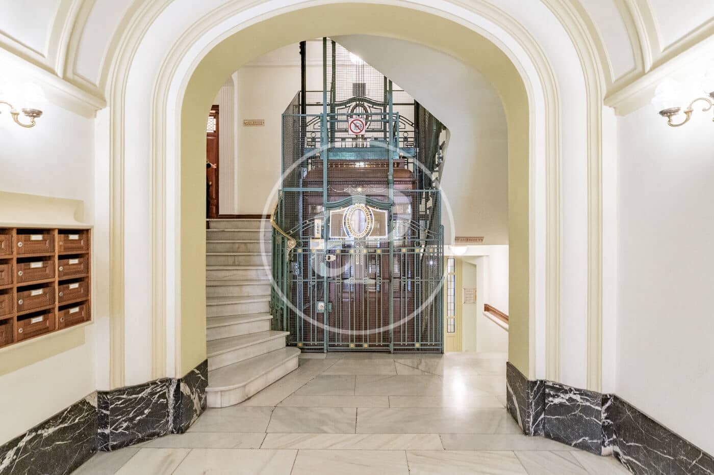 Appartement de 3 chambres à louer à Madrid ville - 7 500 € (Ref: 8843490)