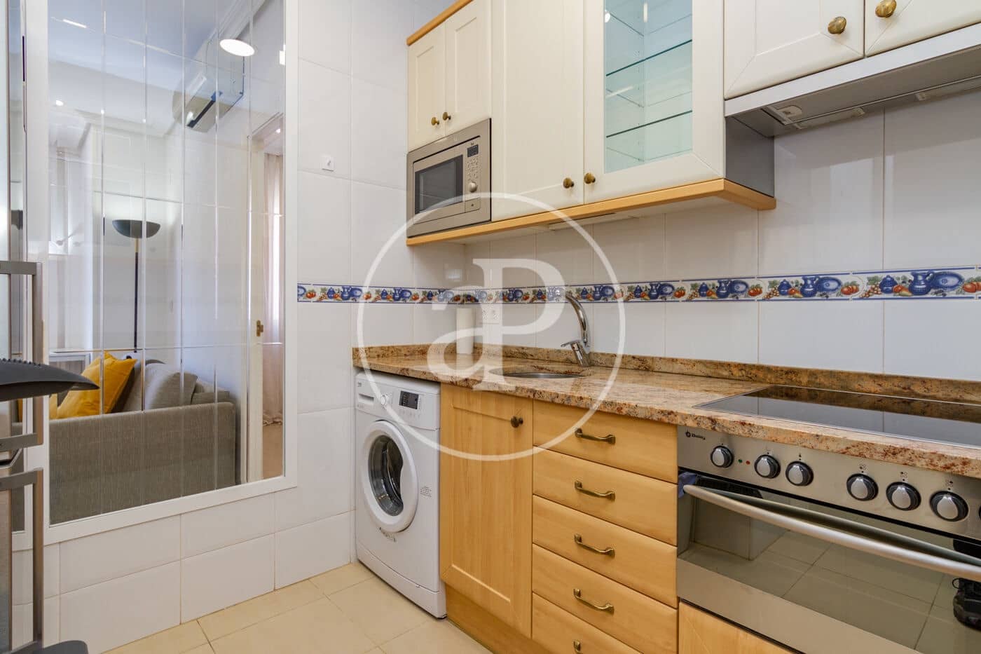 Appartement de 1 chambre à louer à Madrid ville - 1 500 € (Ref: 8846088)