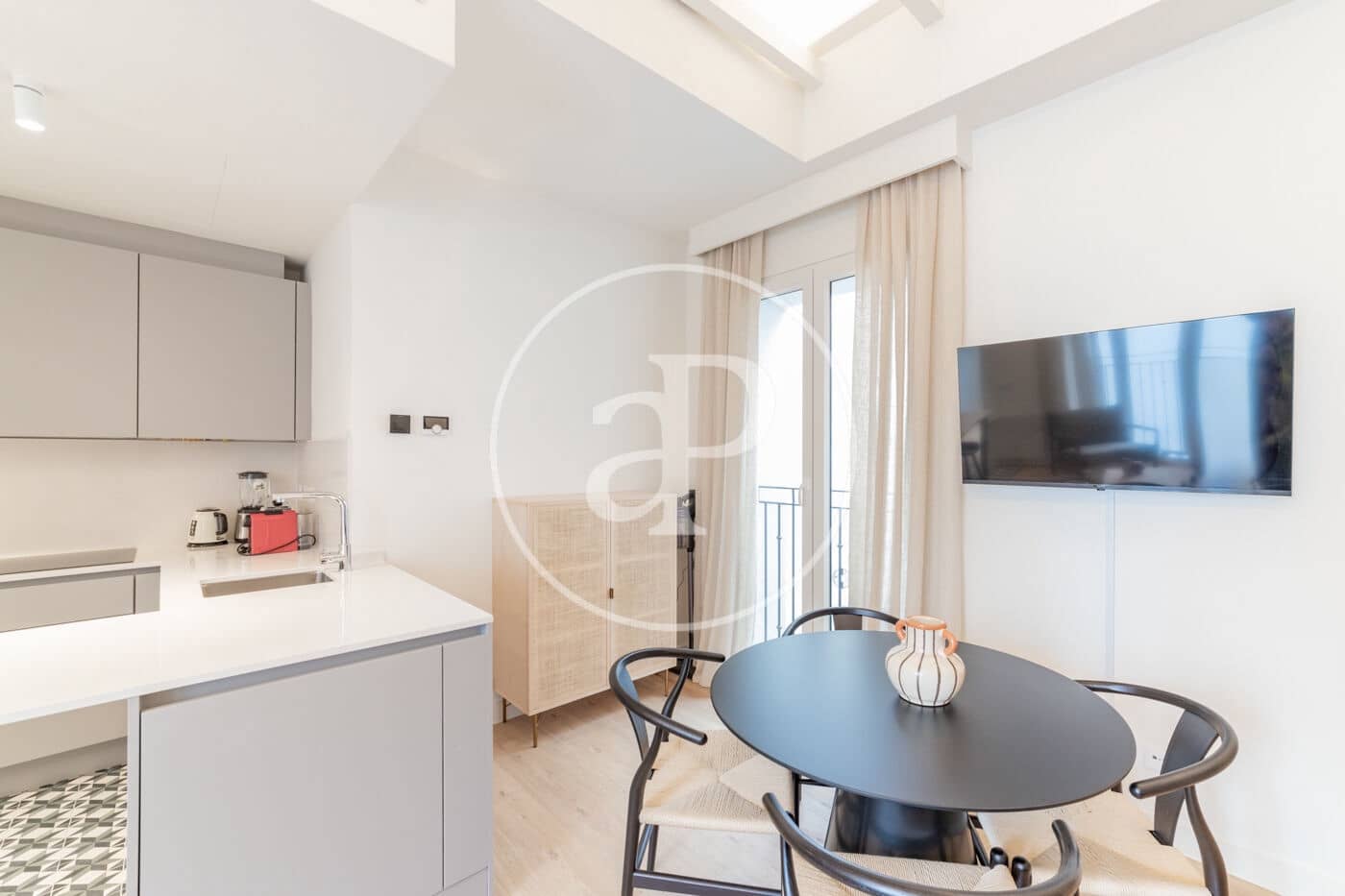 1 Zimmer Apartment zu vermieten in Madrid Stadt - 2.500 € (Ref: 8851869)