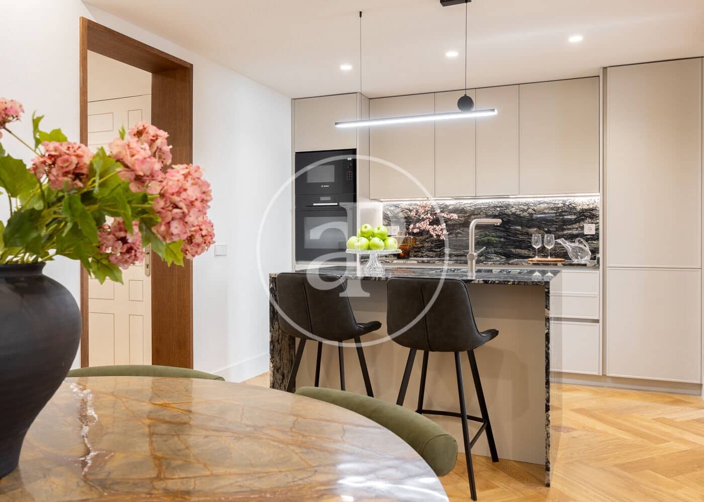 3 soveværelse Lejlighed til salg i Madrid by - € 2.400.000 (Ref: 8855046)