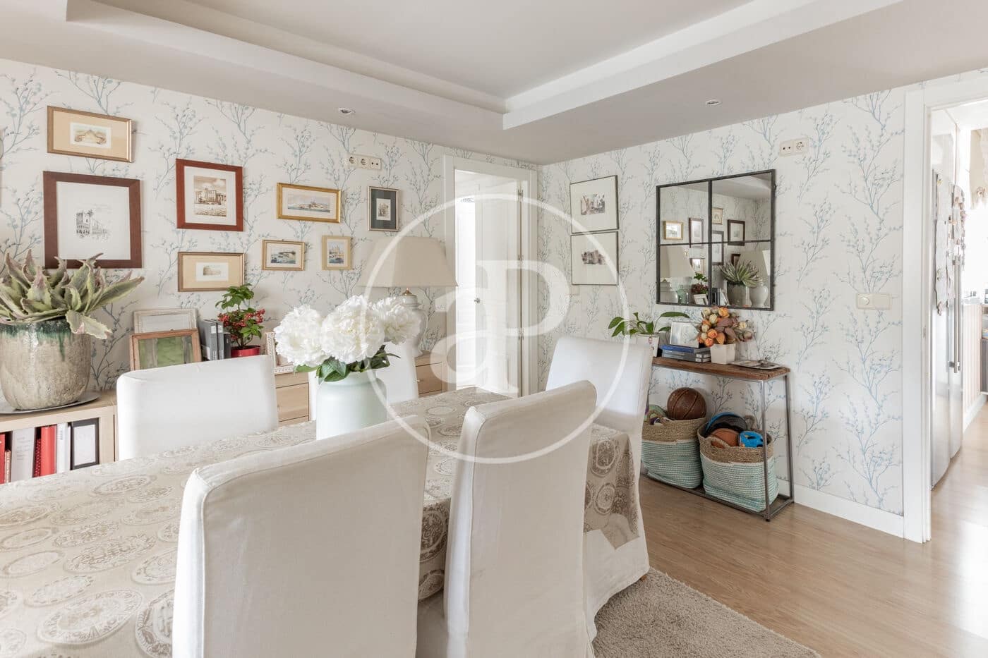 4 soveværelse Lejlighed til salg i Madrid by med swimmingpool - € 1.250.000 (Ref: 8866204)