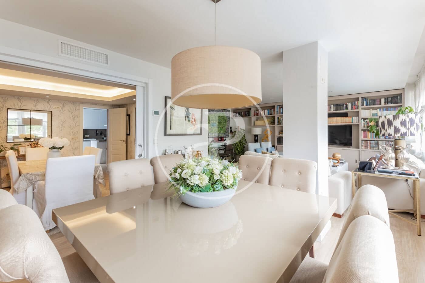 4 soveværelse Lejlighed til salg i Madrid by med swimmingpool - € 1.250.000 (Ref: 8866204)