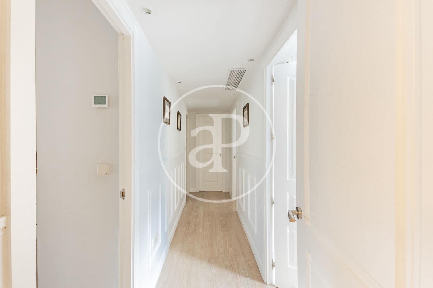 4 soveværelse Lejlighed til salg i Madrid by med swimmingpool - € 1.250.000 (Ref: 8866204)